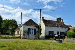 Maison intime à Concremiers avec jardin et terrasse